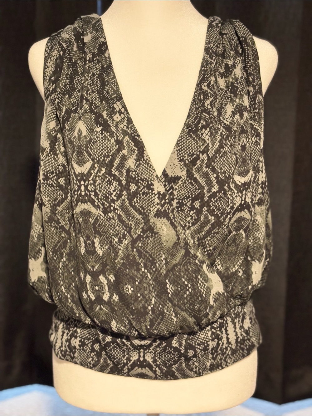 INC International Concepts Black & Gray Snake Print V-Neck Camisole